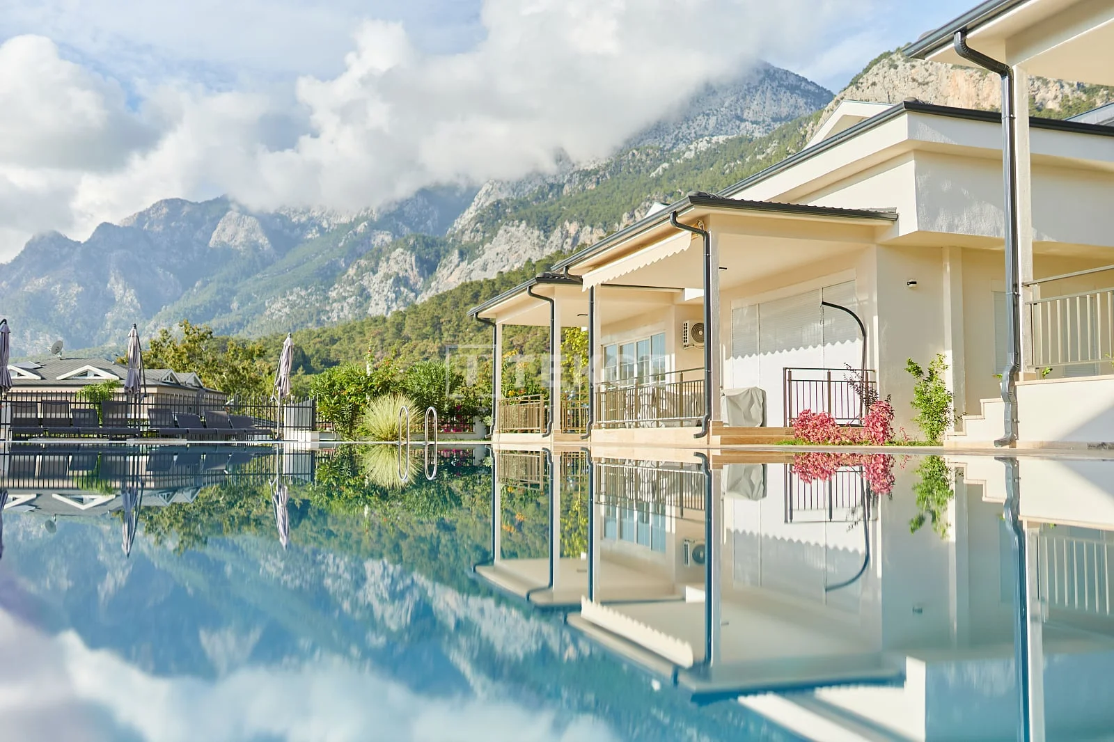 3-Bedroom Villa with Mountain View in Kemer, Turkey