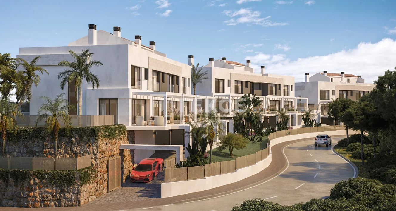 3-Bedroom Townhouse with Sea and Mountain Views in Mijas, photo 3