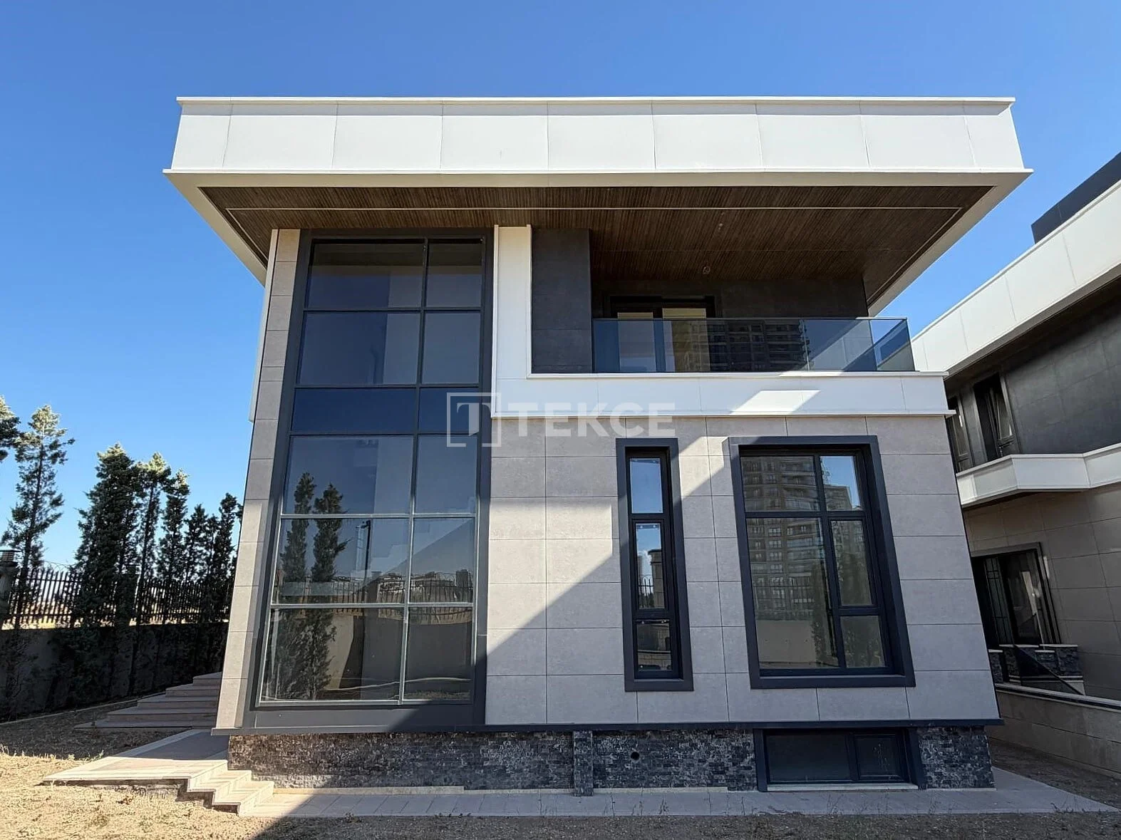 7-Bedroom Villa with Private Parking in Cankaya, Ankara, photo 4