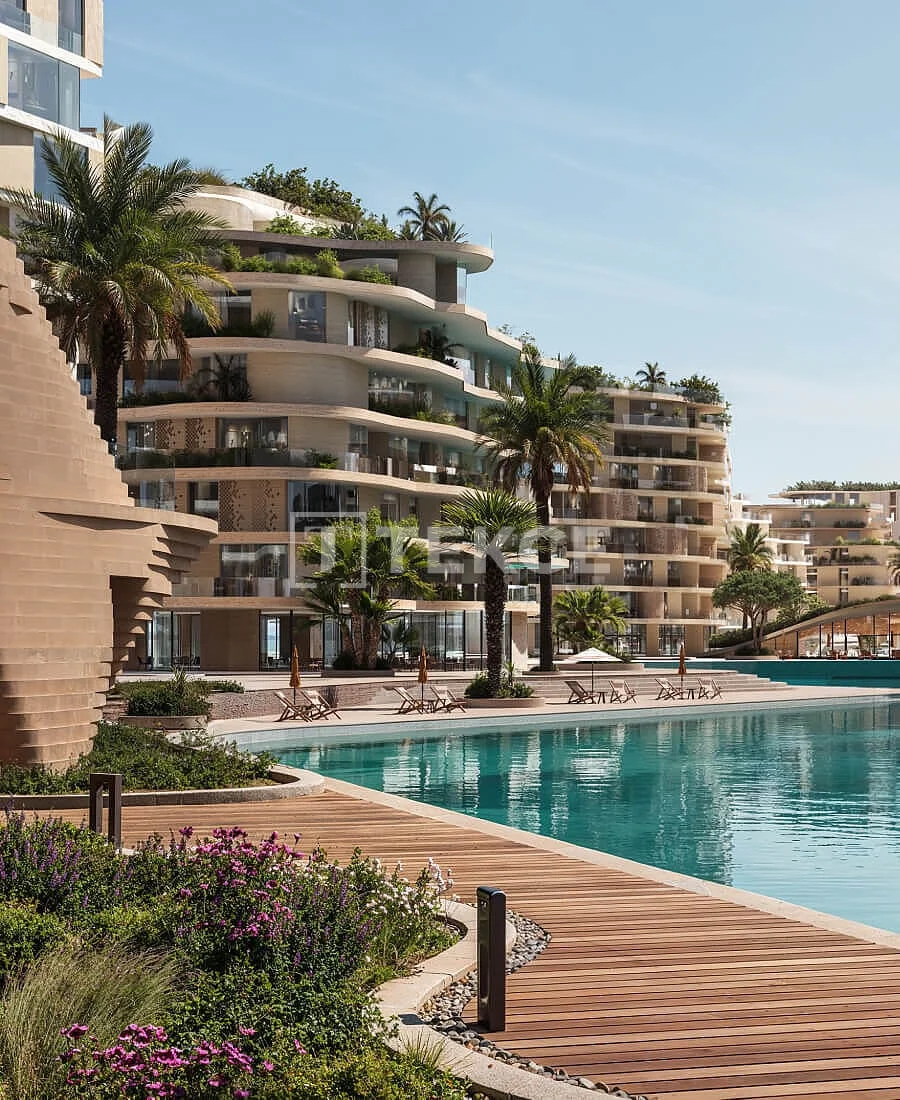 3-Bedroom Apartment with Terrace in Al Raha, Abu Dhabi, photo 2