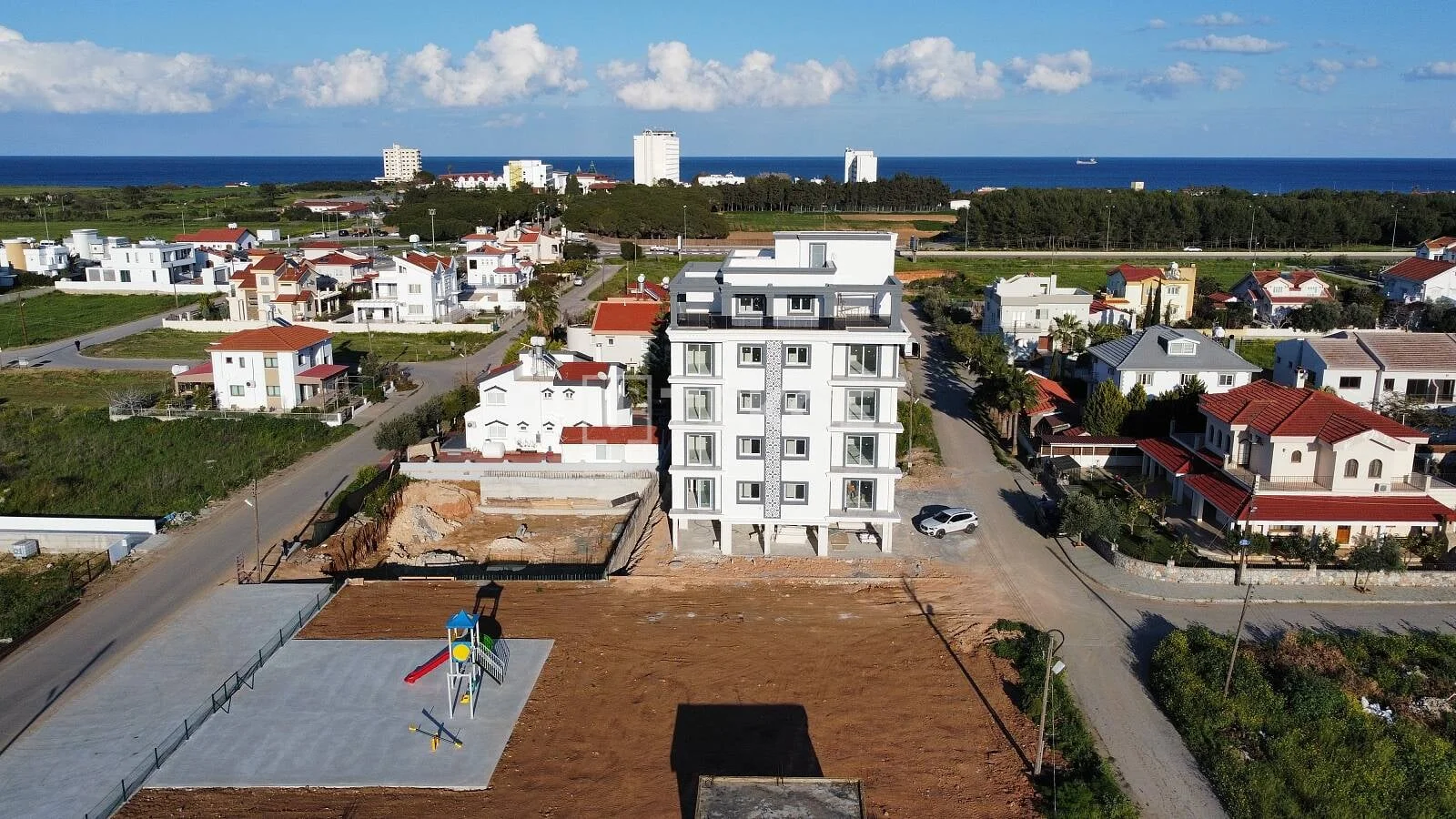 1-Bedroom Penthouse with Sea View in Gazimagusa, photo 2