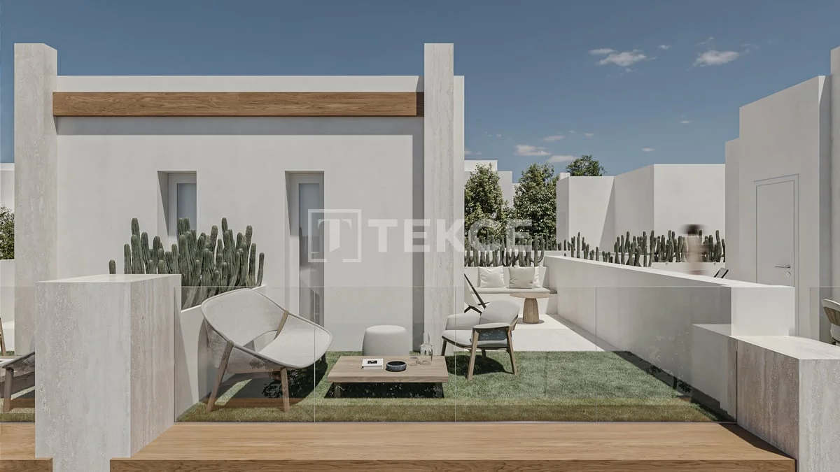 2-Bedroom Townhouse with Garden and Terrace in Santa Pola, photo 4
