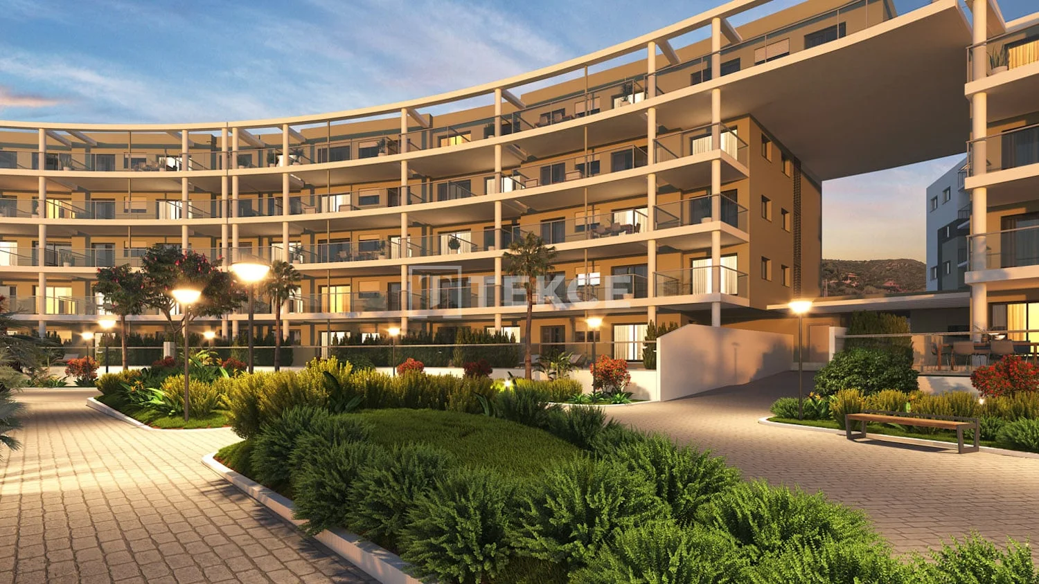 3-Bedroom Penthouse with Sea and Mountain Views in Manilva, photo 3