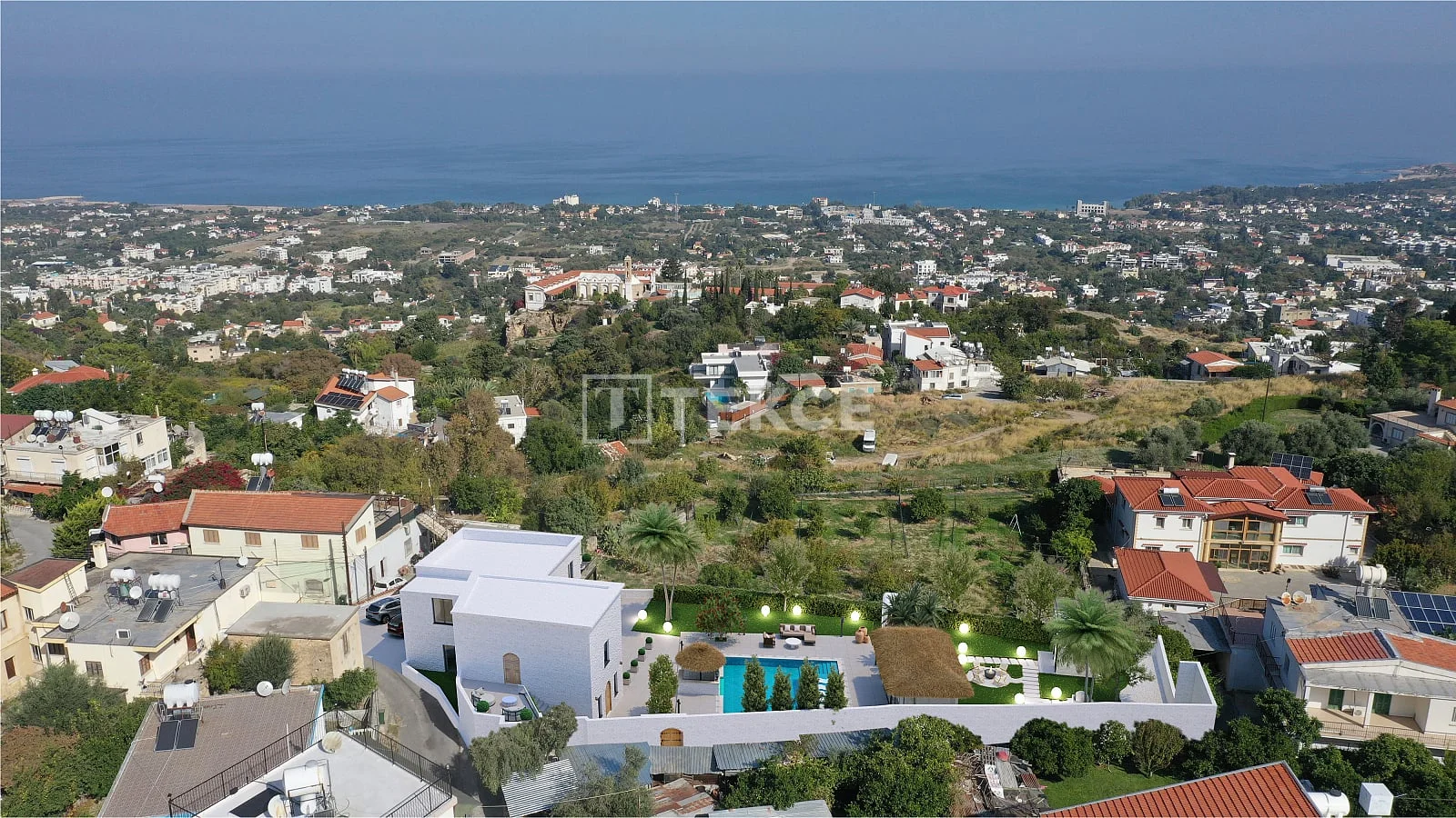 Вилла в Кирении с видом на море, бассейном и садом, фото 5