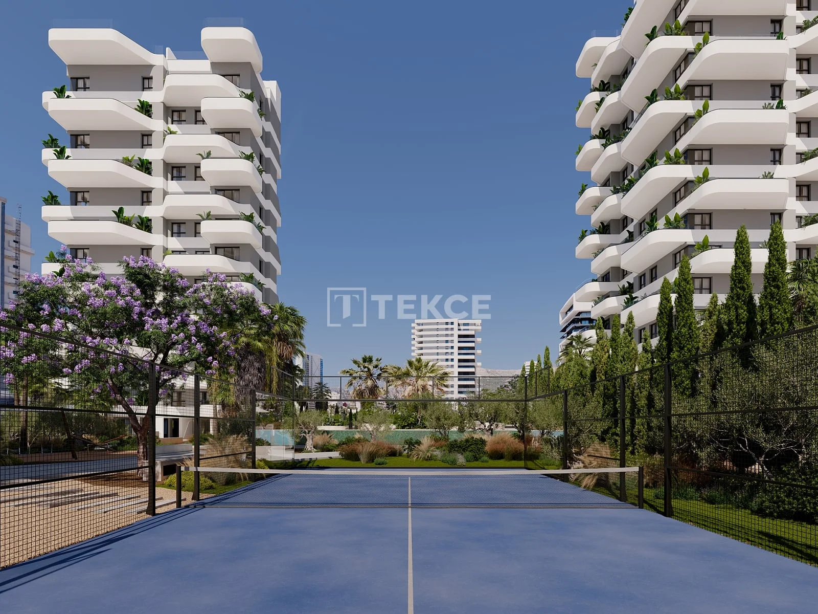 3-Bedroom Apartment with Shared Pool and Tennis Court in Alicante