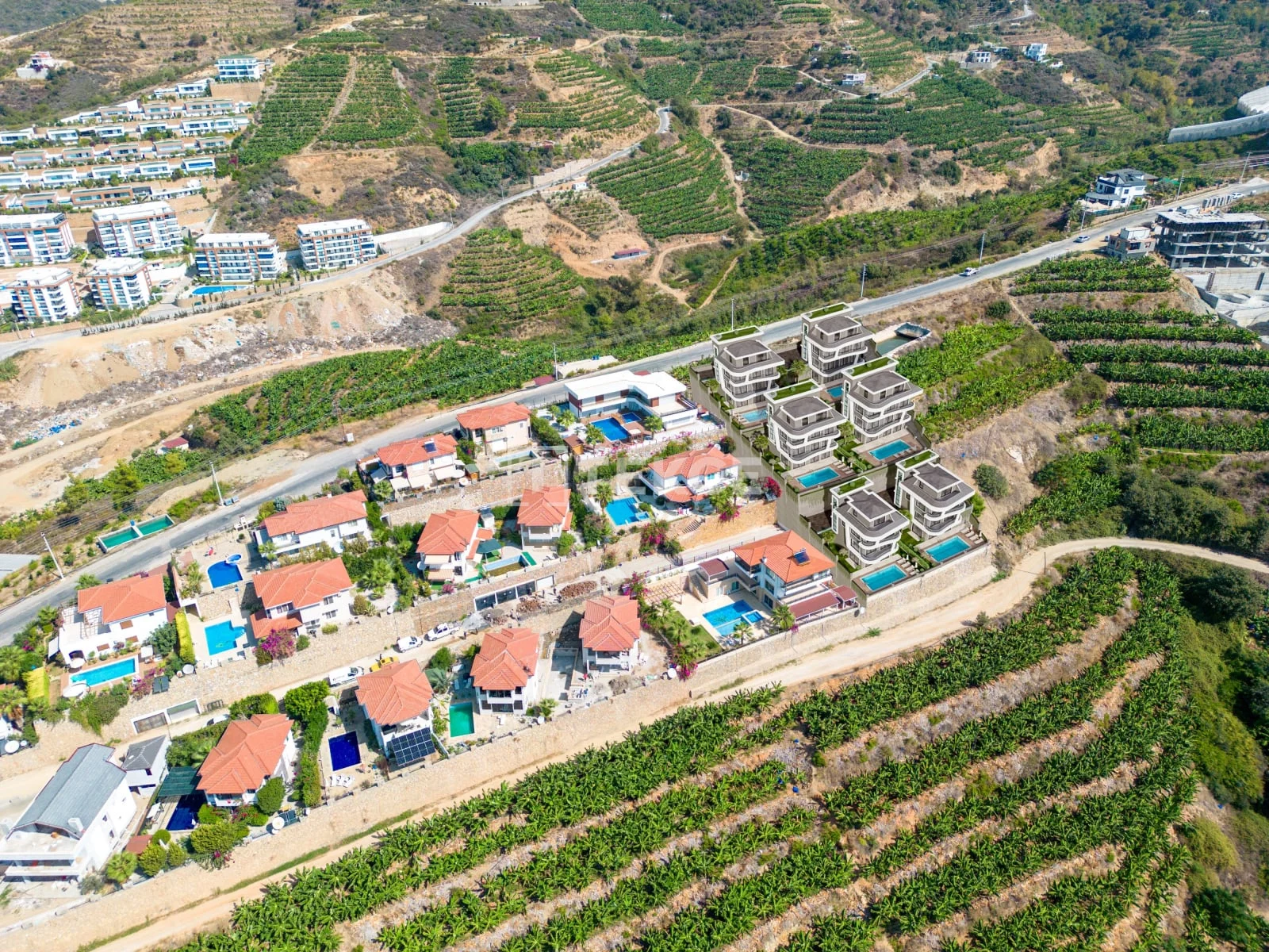 4-Bedroom Villa with Private Pool and Sea View in Kargicak, Alanya, photo 3