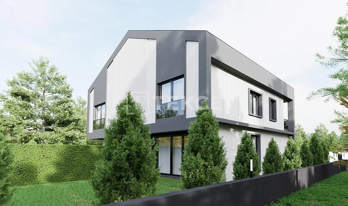 4-Bedroom Duplex Villa with Private Garden in Cankaya, Ankara, photo 5