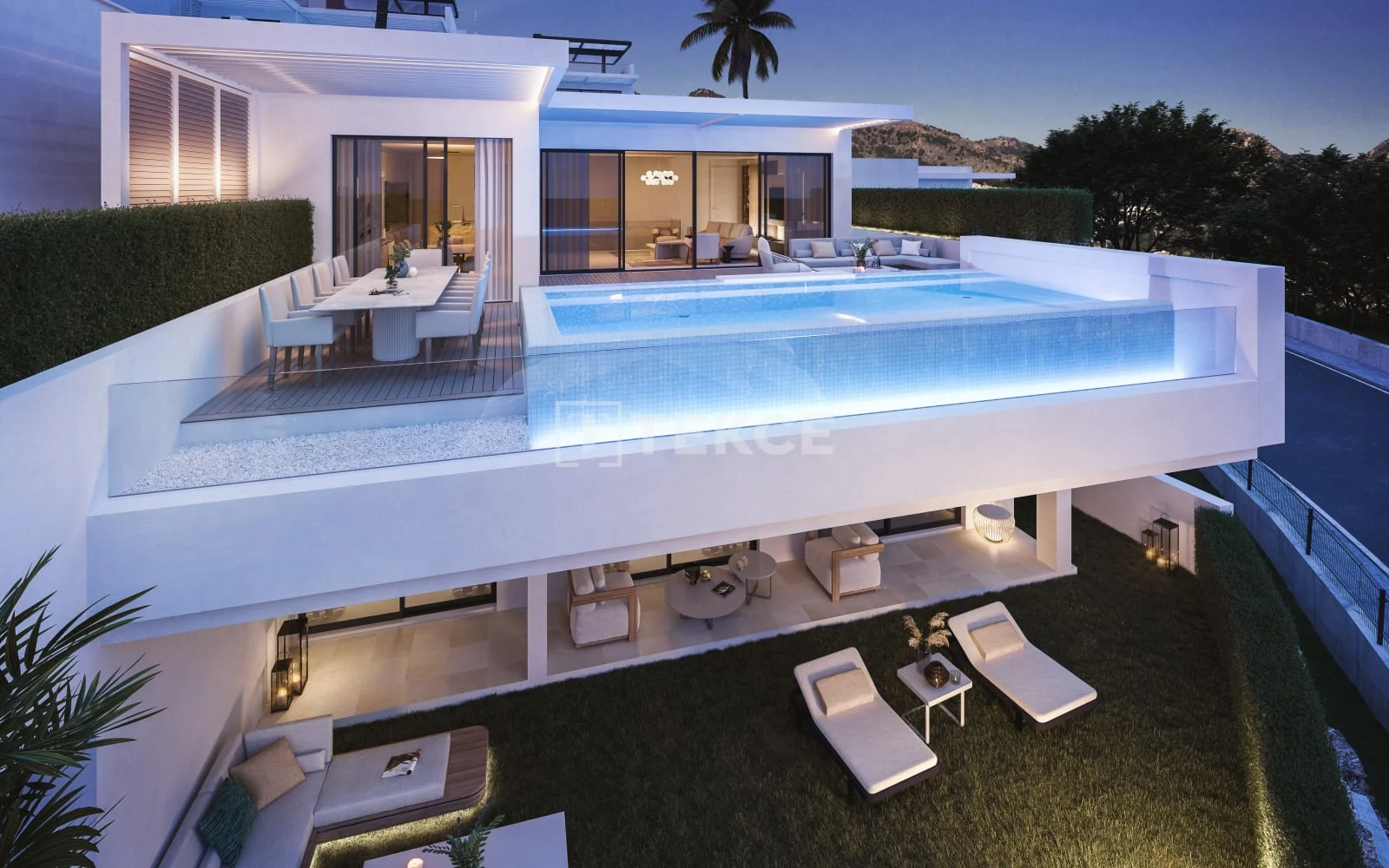 4-Bedroom Villa with Private Pool and Sea View in Benalmadena, photo 3