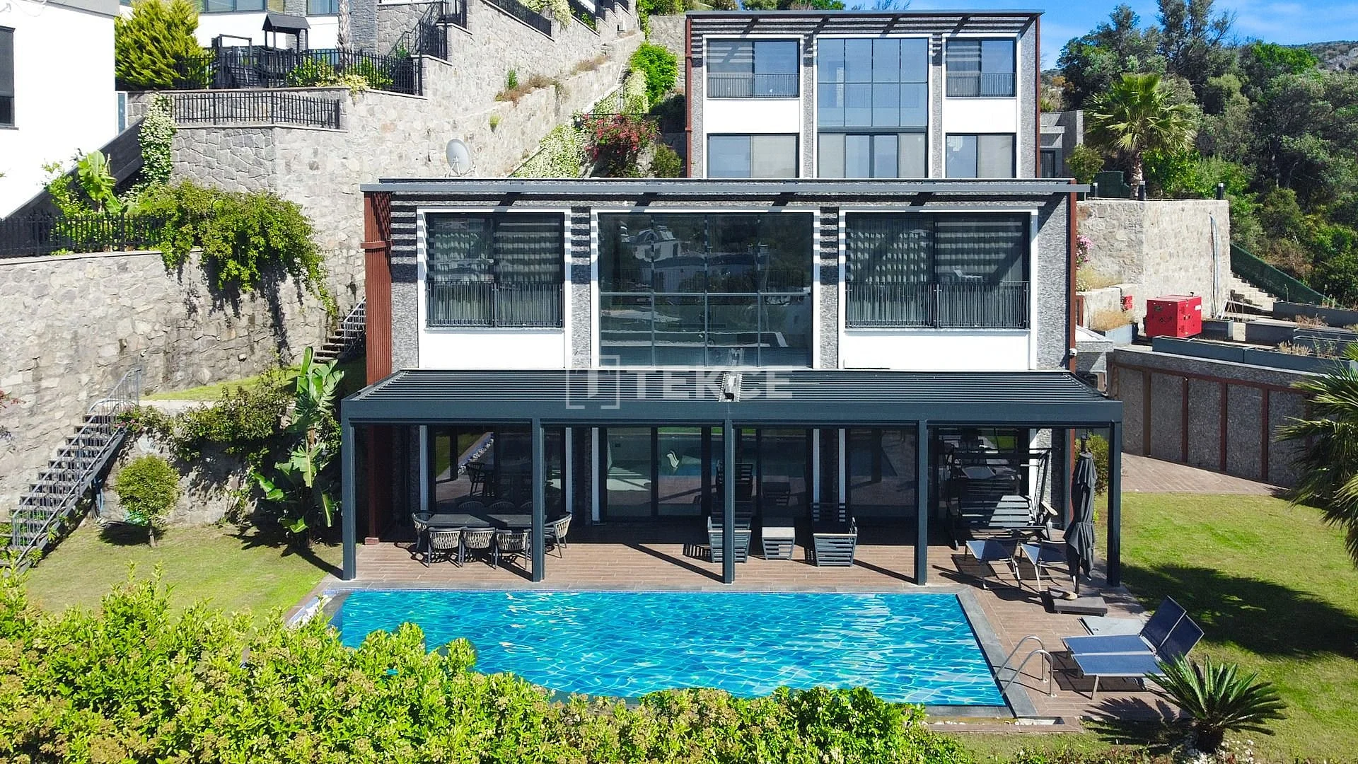 5-Bedroom Villa with Private Pool and Sea View in Yalikavak, photo 2