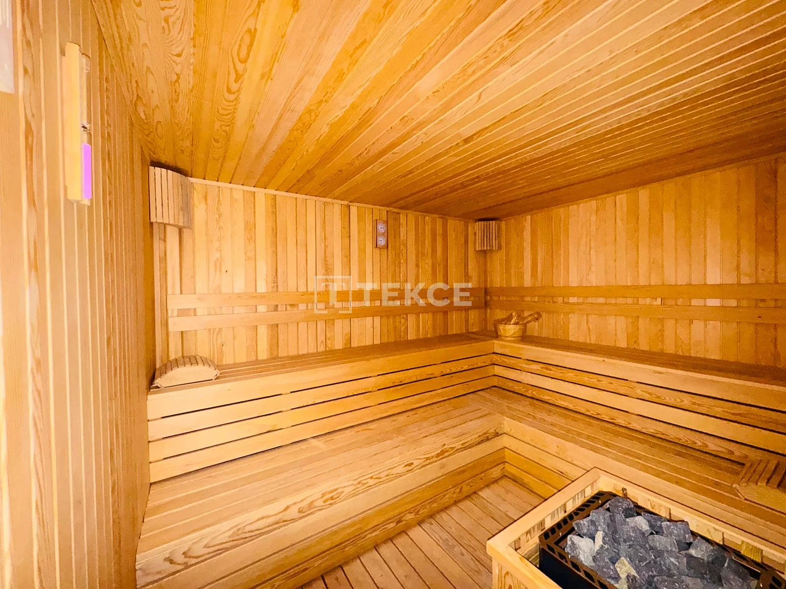 2-Bedroom Apartment with City View in Alanya, photo 5