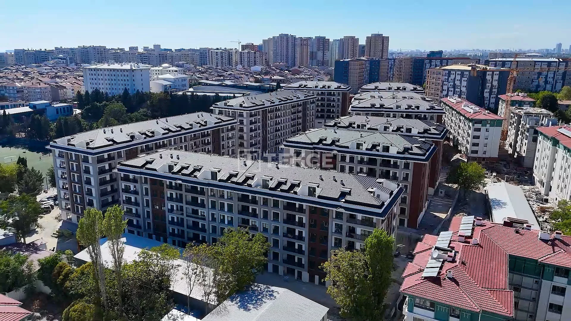 Квартира 4 комнаты (3 спальни) в Зейтинбурну, Стамбул, 2024 года