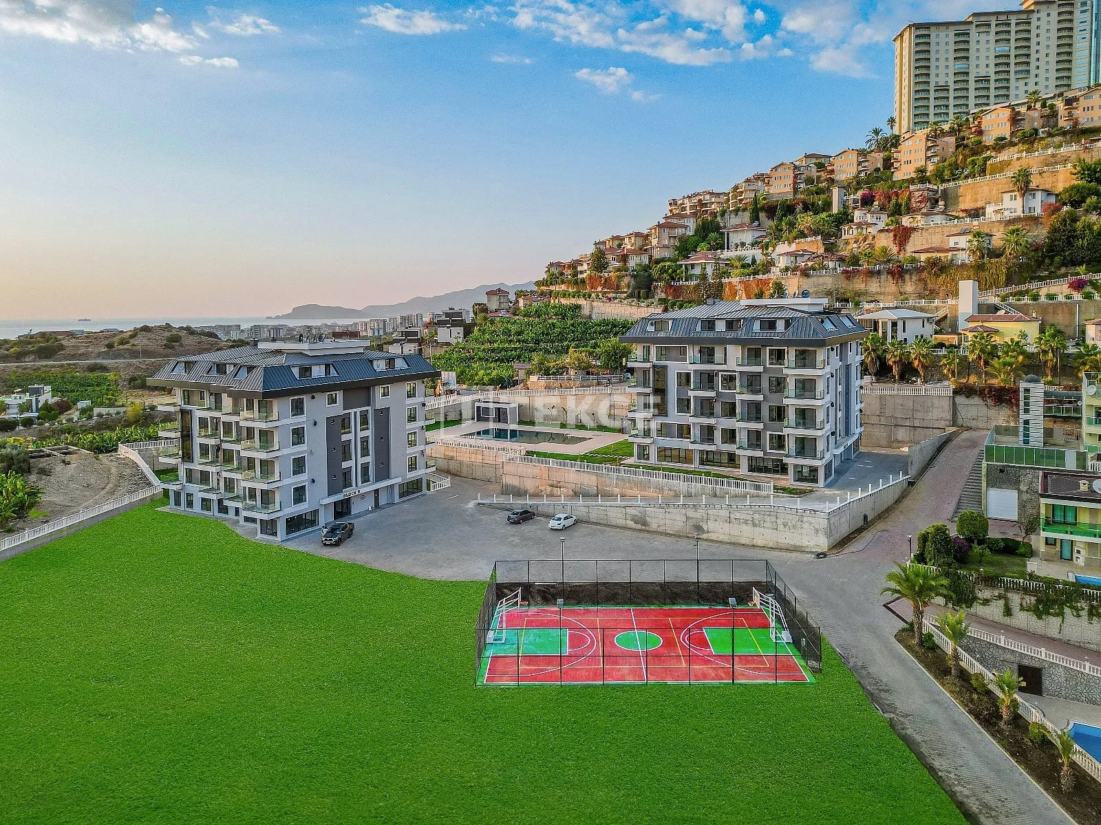 1-Bedroom Apartment with Sea View in Kargicak, Alanya