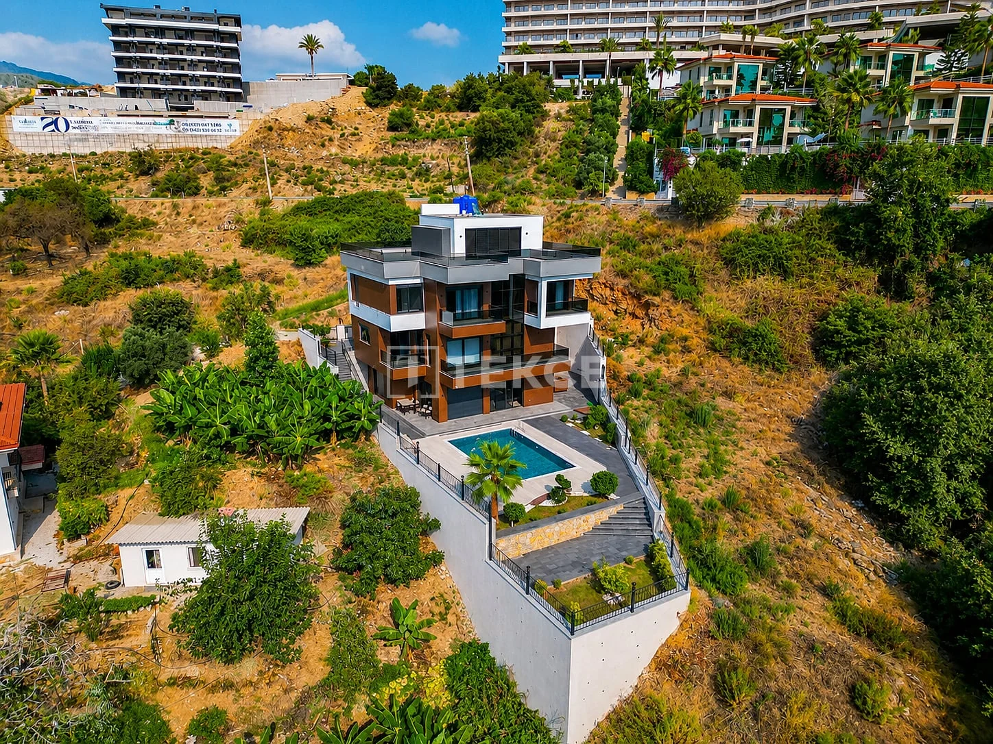 4-Bedroom Villa with Private Pool and Sea View in Kargicak, Alanya, photo 2