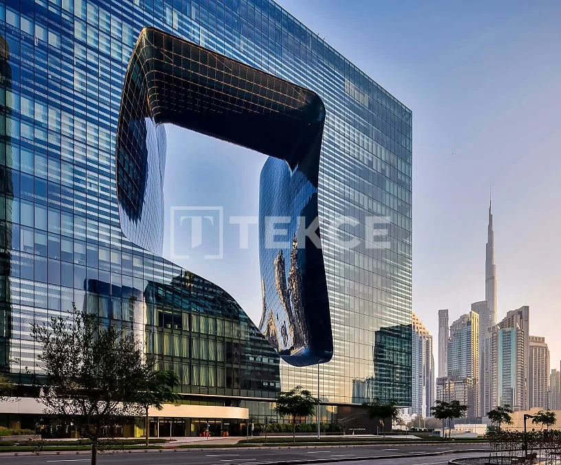 4-Bedroom Penthouse with Private Pool in Business Bay, Dubai, photo 2