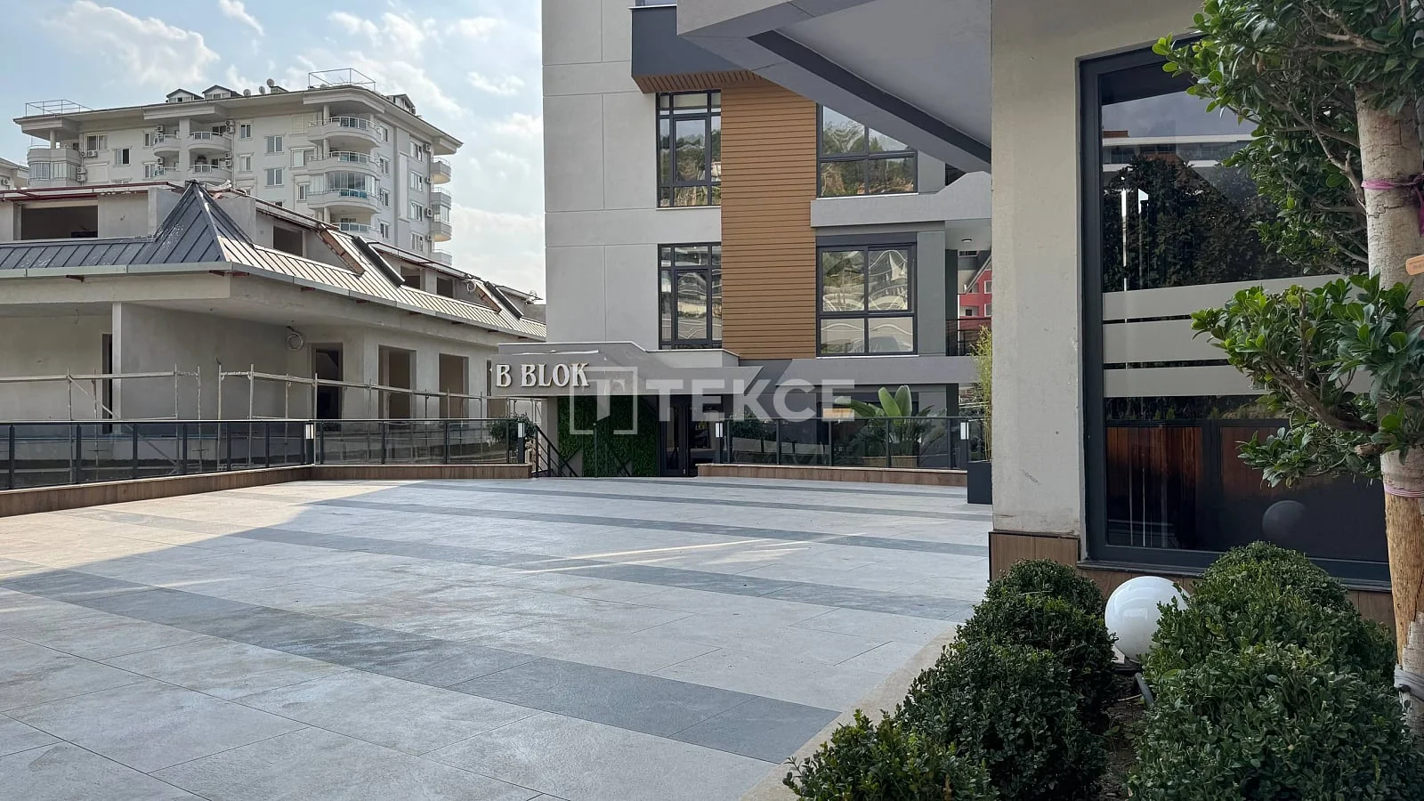 2-Bedroom Apartment with Balcony and Terrace in Cikcilli, Alanya, photo 3