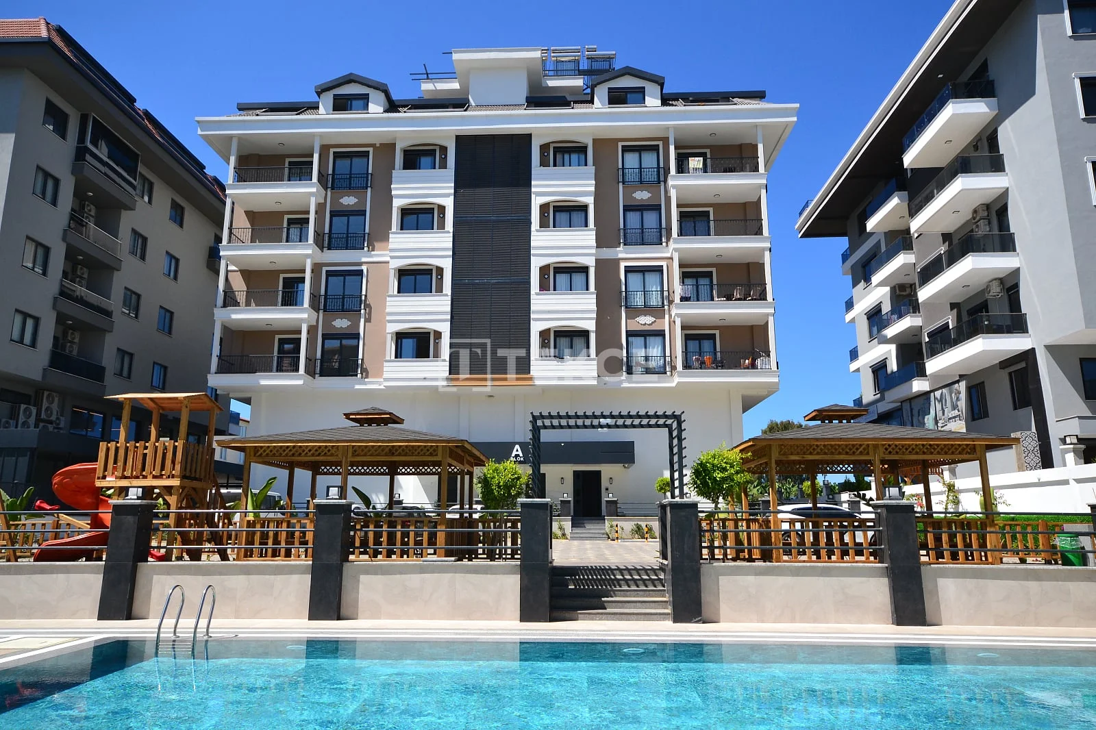 2-Bedroom Penthouse and Apartment with Sea View in Kargicak, Alanya, photo 4