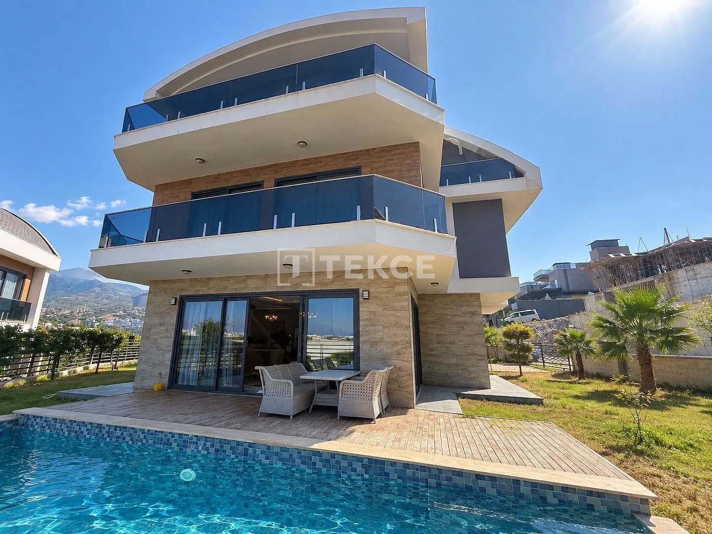 7-Bedroom Villa with Private Pool and Garden in Alanya, photo 3