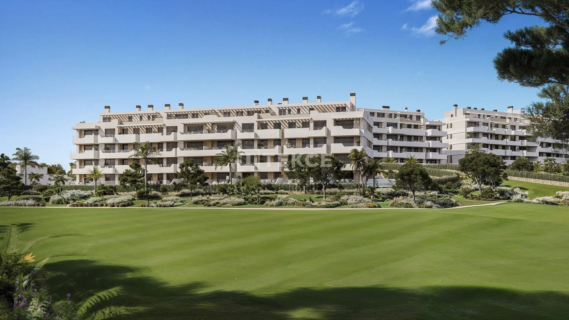 3-Bedroom Penthouse with Golf Course Views in Mijas