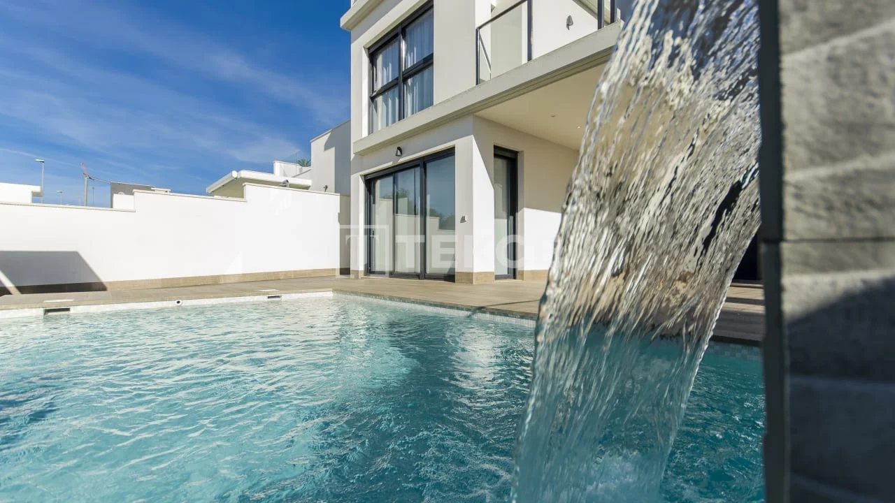 3-Bedroom Villa with Private Pool and Sea View in San Miguel de Salinas, photo 5