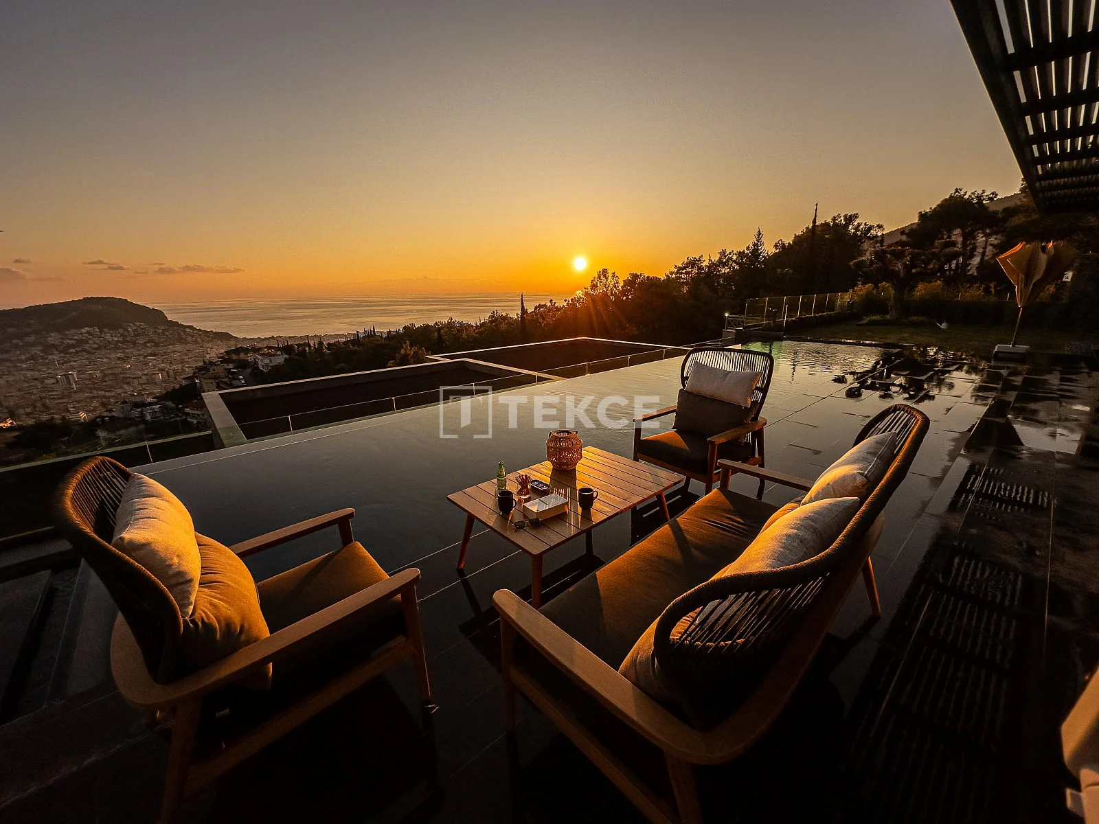 4-Bedroom Villa with Sea View in Alanya, photo 5