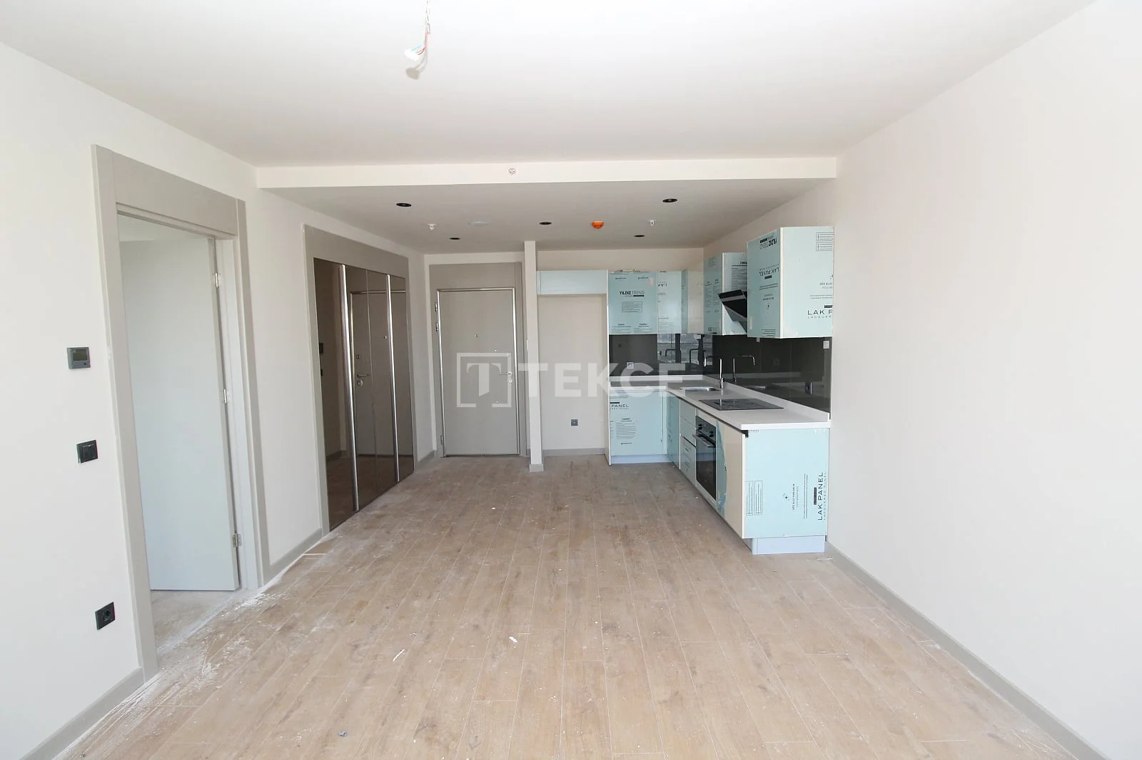 1-Bedroom Apartment with City View in Buyukcekmece, Istanbul, photo 4