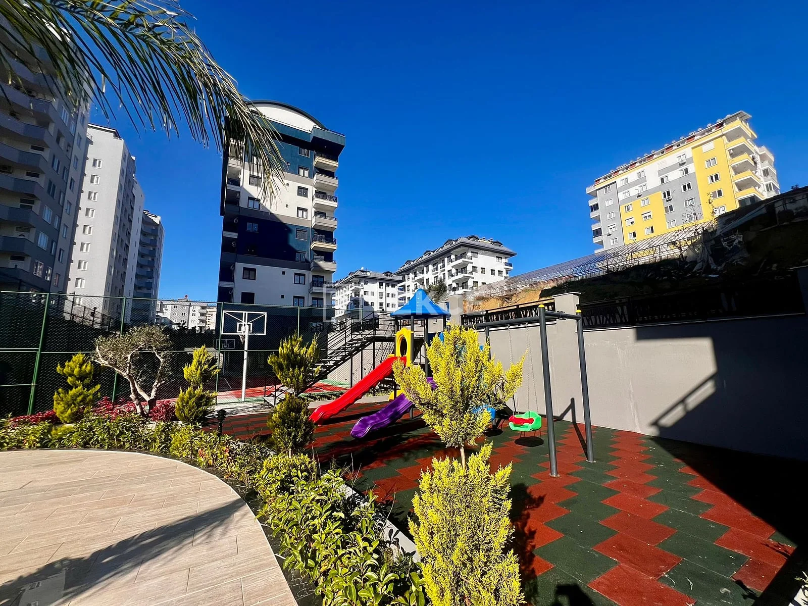 3-Bedroom Penthouse and Apartment with Sea View in Alanya, photo 5