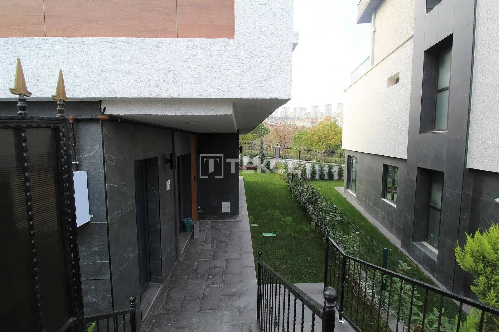 5-Bedroom Villa with Smart Home System in Istanbul, photo 4