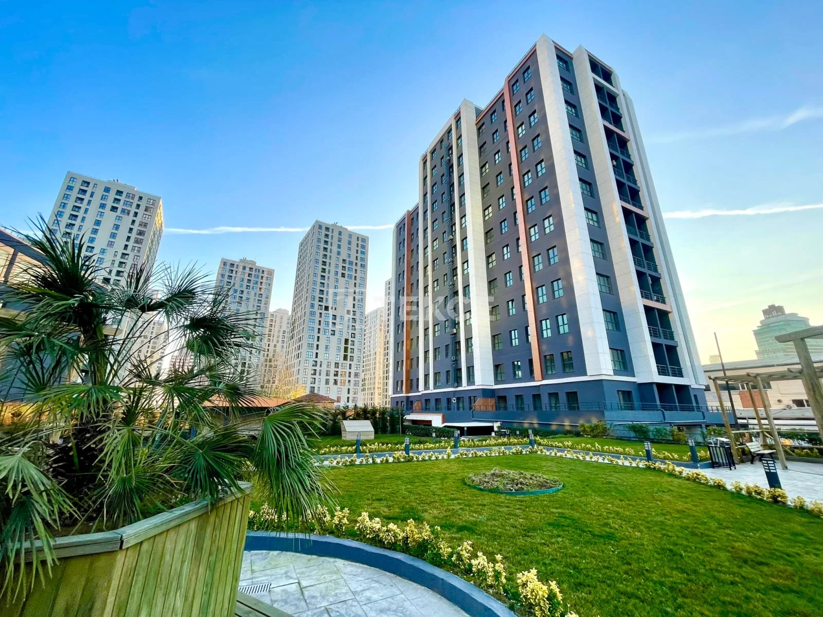 2-Bedroom Apartment with Golden Horn View in Istanbul, photo 2