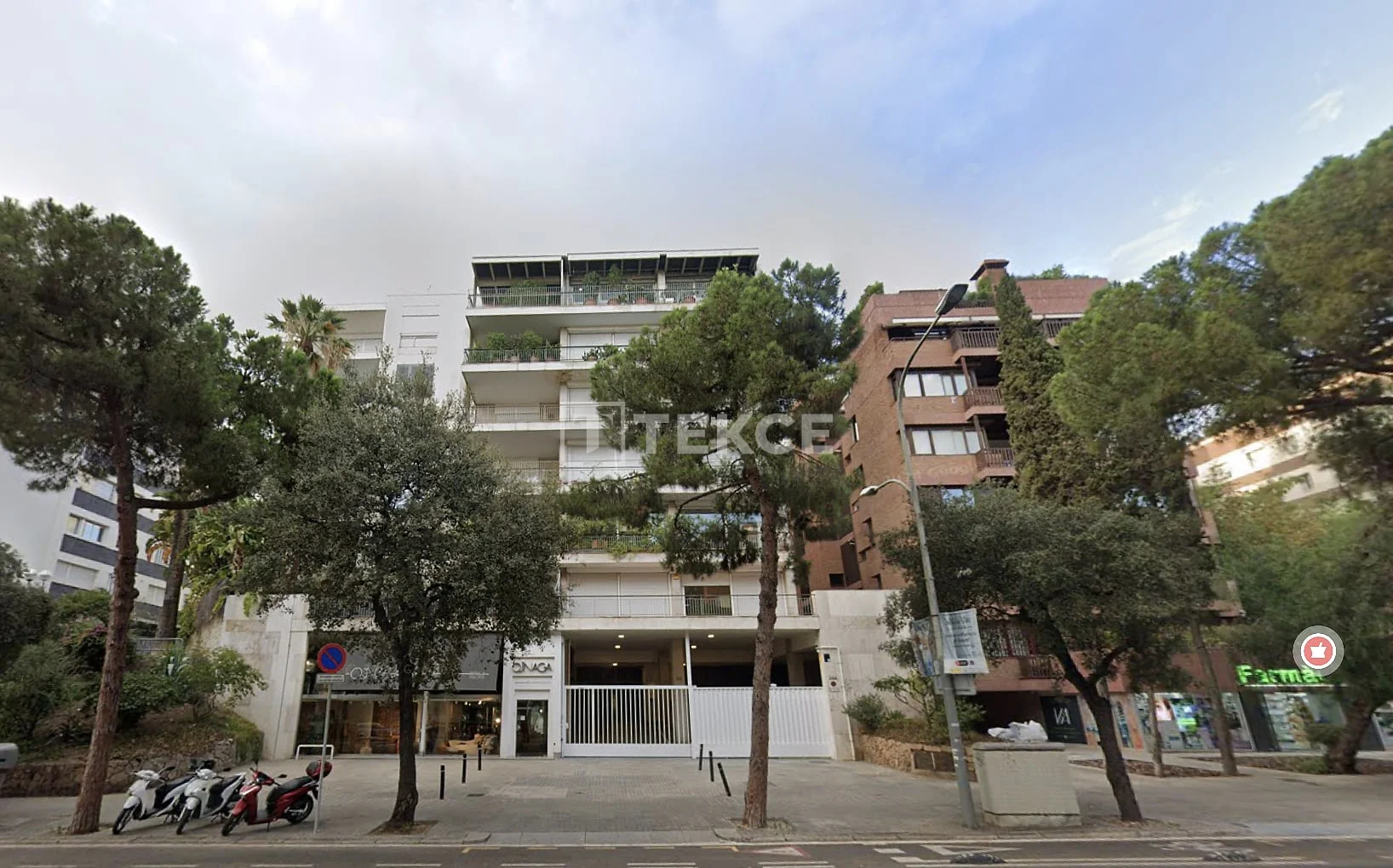 Квартира 5 комнат (4 спальни) в Барселоне, 320 м², 2024 г., фото 2