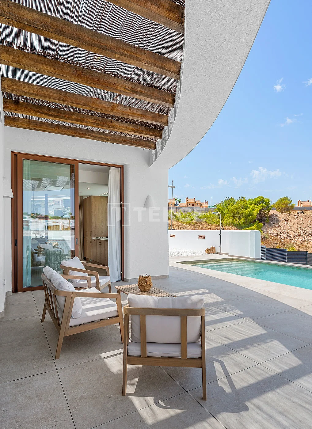 4-Bedroom Villa with Private Pool in Algorfa, photo 3
