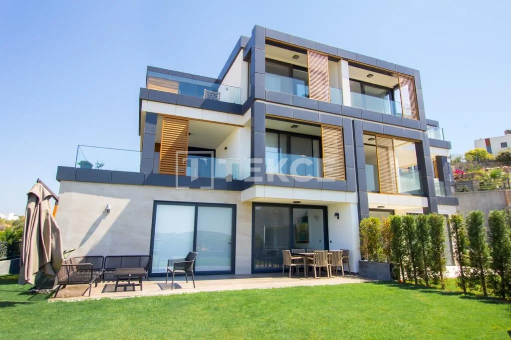 4-Bedroom Apartment with Sea View in Bodrum, photo 3