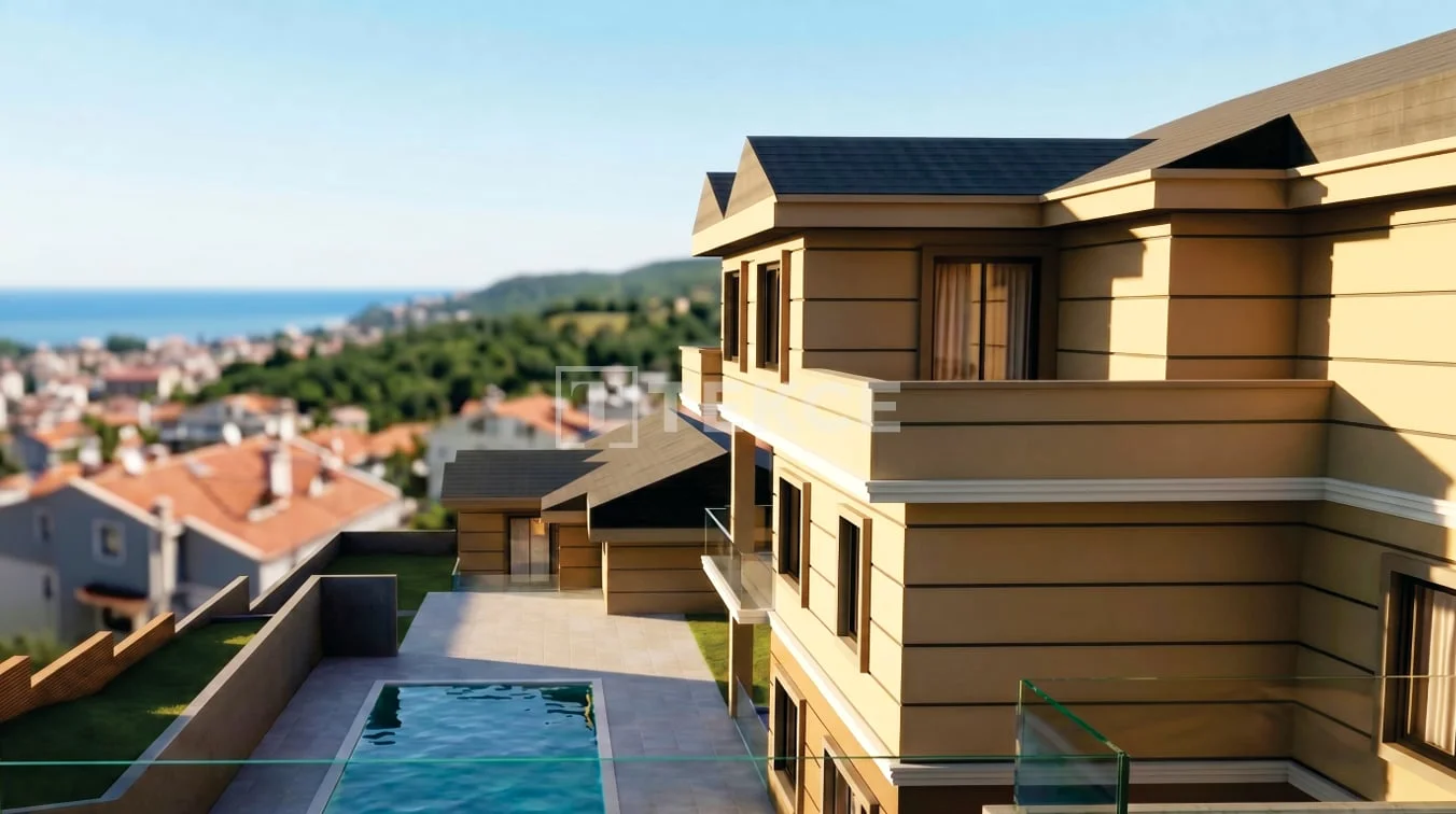 3-Bedroom Duplex Apartment with Sea View in Mudan, Turkey, photo 2