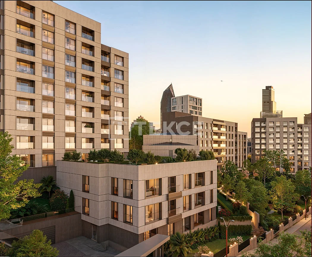 3-Bedroom Apartment with City View in Istanbul, photo 2