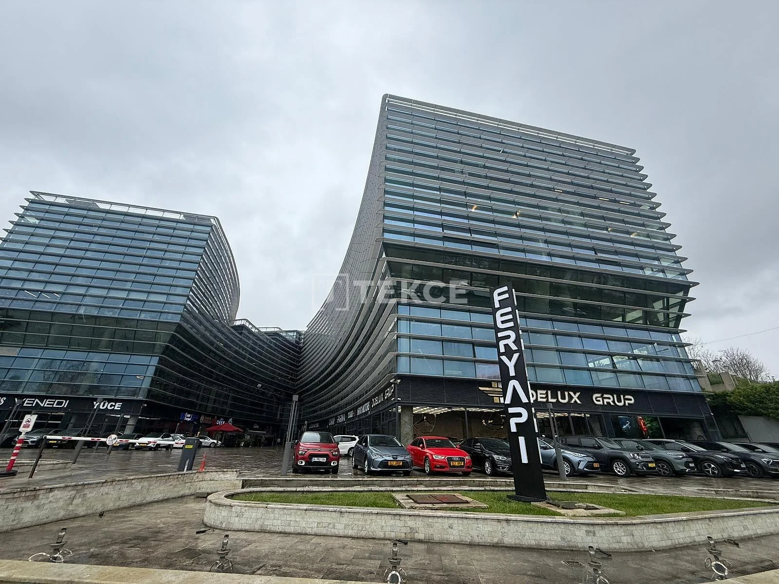 2-Bedroom Apartment with City View in Kagithane, Istanbul, photo 3