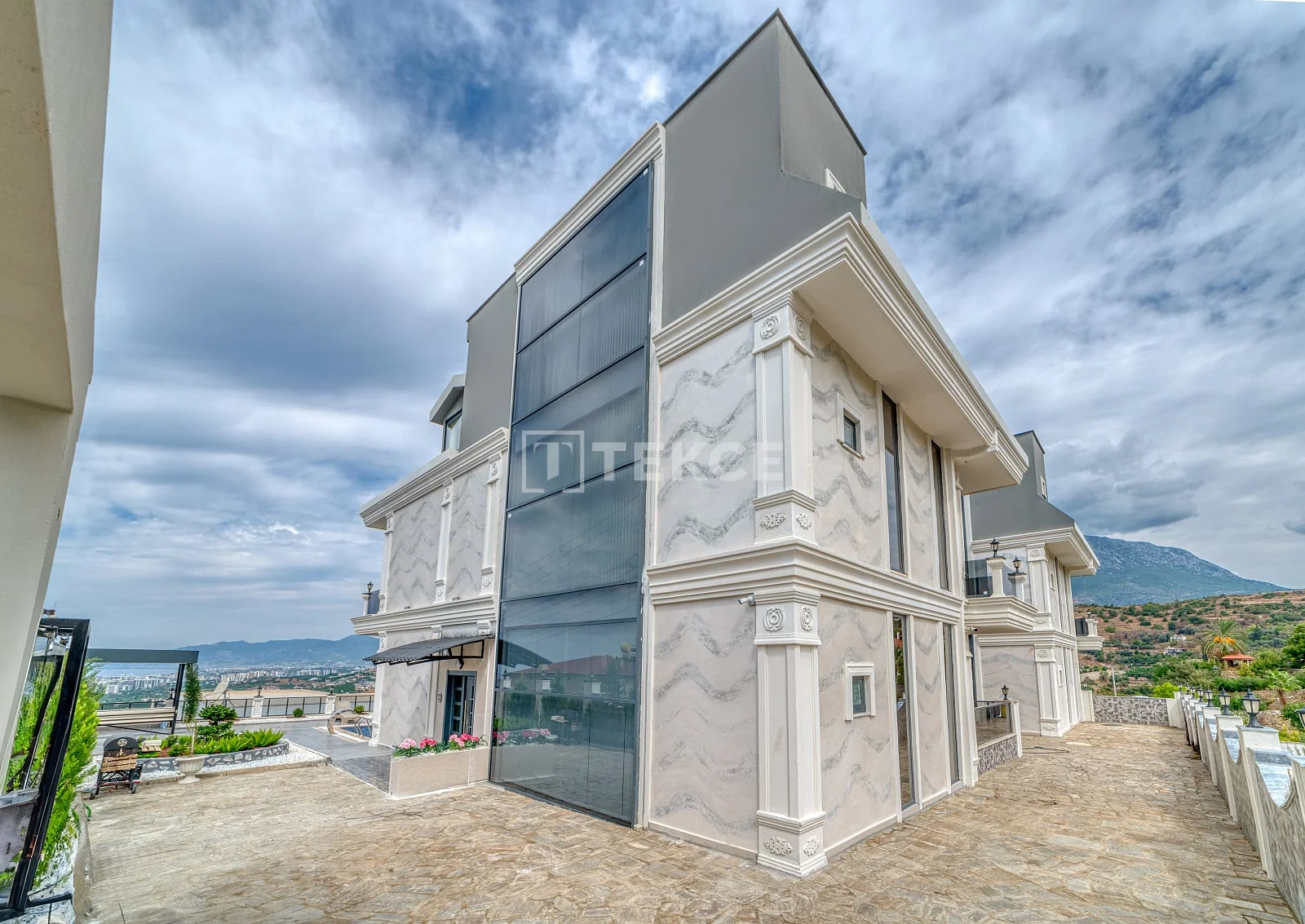 4-Bedroom (6-Room) Villa with Smart Home and Private Pool in Kargicak, Alanya, photo 5