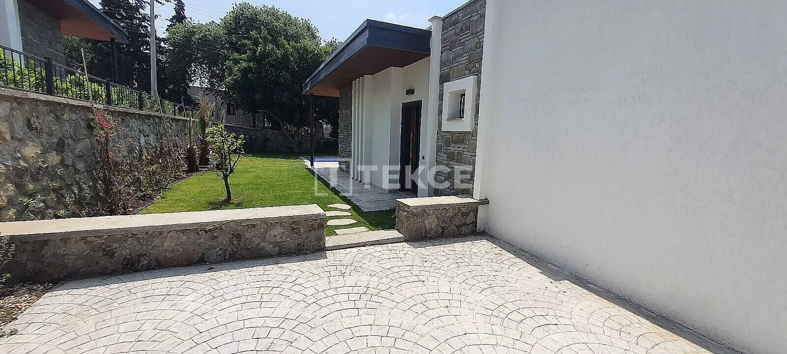 3-Bedroom Villa with Private Pool and Sea View in Bodrum, photo 5