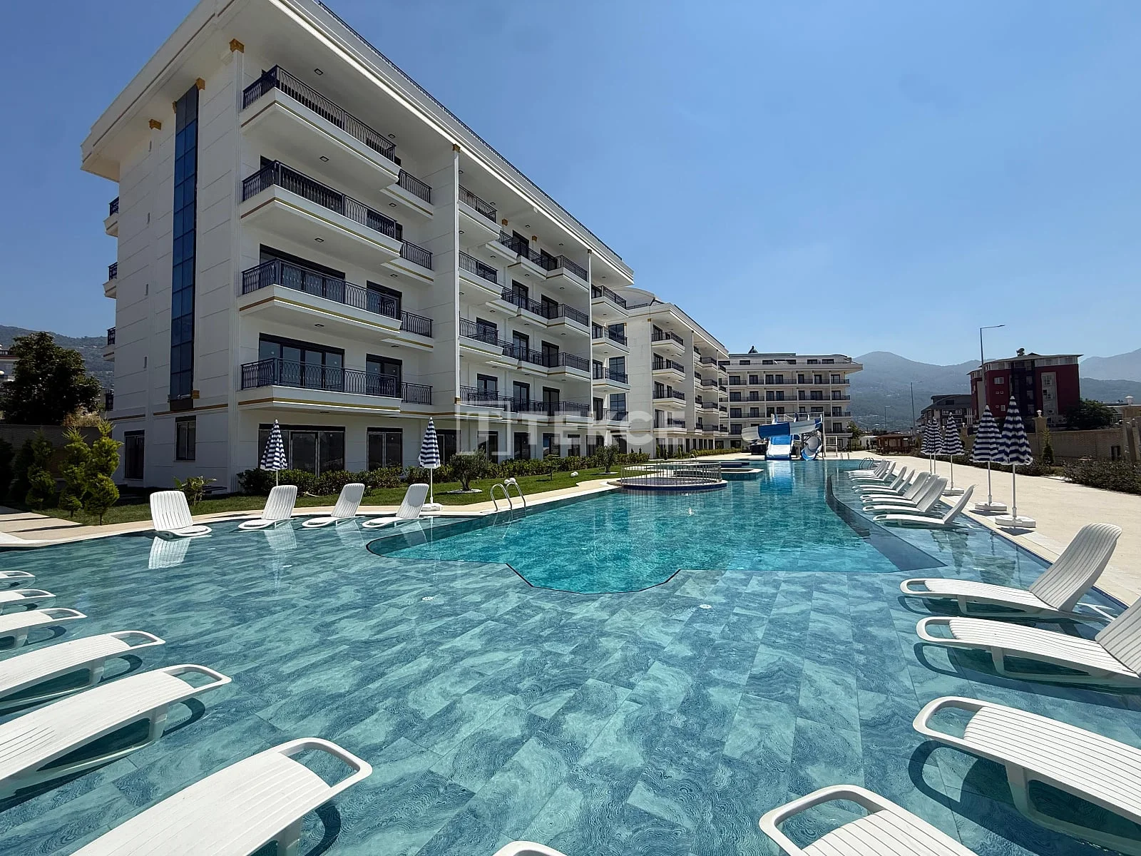 1-Bedroom Apartment with Sea View and Private Pool in Oba, Alanya, photo 3