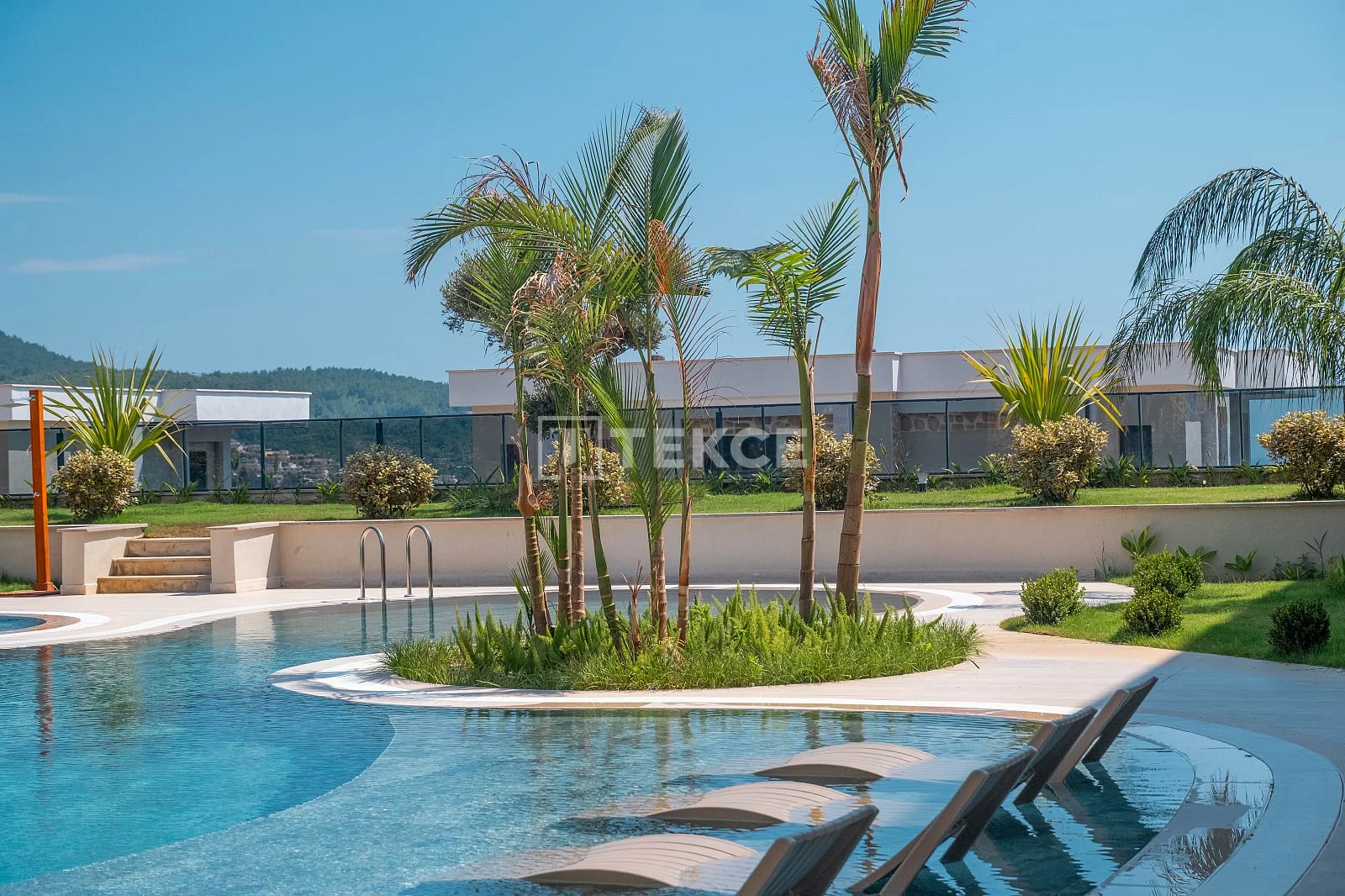 3-Bedroom Penthouse with Sea and Mountain Views in Alanya, photo 3