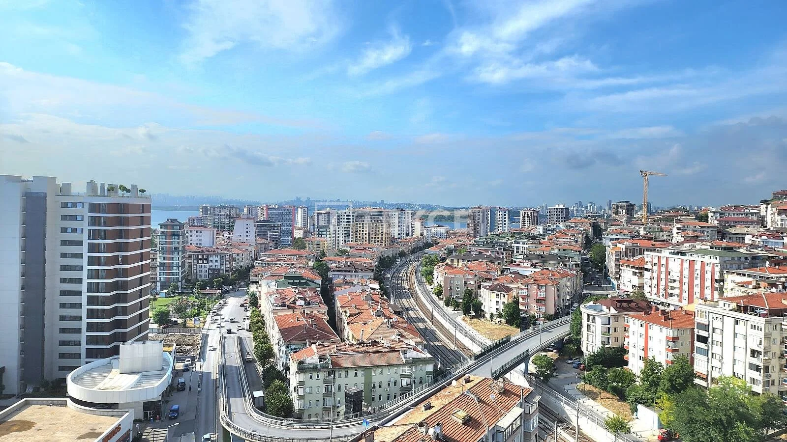 2-Bedroom Apartment with Sea and City Views in Fatih, Istanbul, photo 2