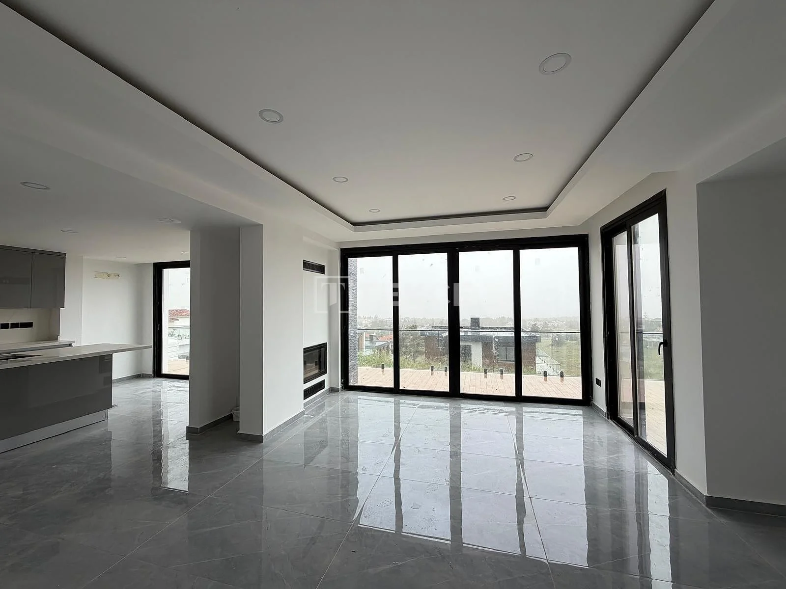 4-Bedroom Villa with Private Pool and Sea Views in Kyrenia, photo 5