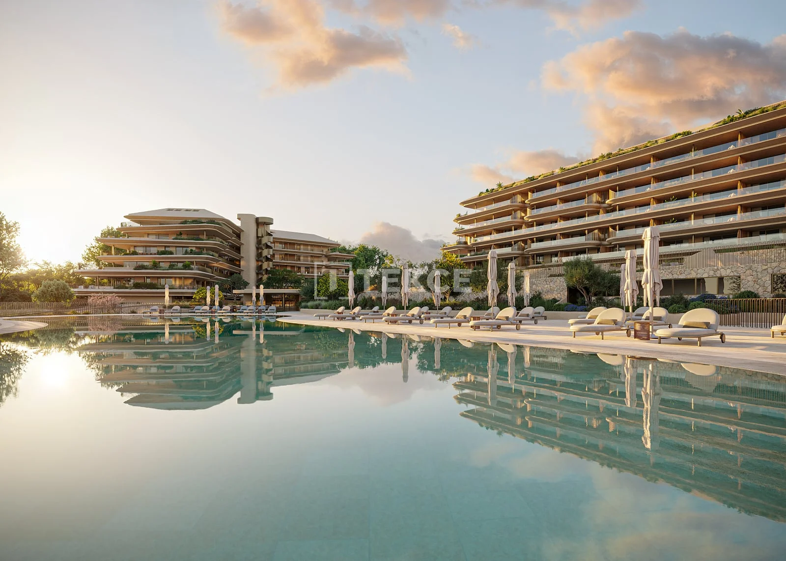 4-Bedroom Apartment with Sea View in Fuengirola