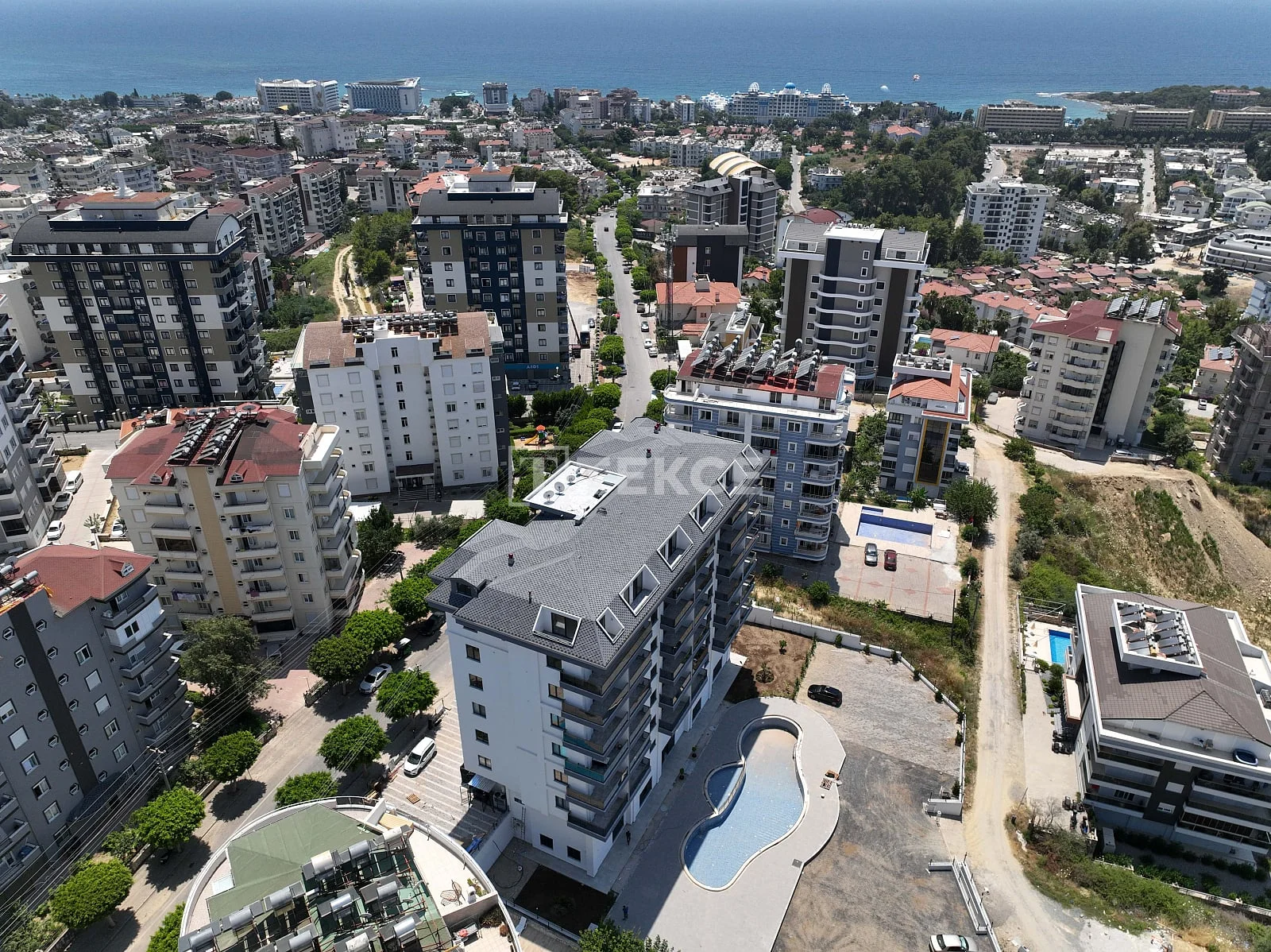 1-Bedroom Apartment in Avsallar, Alanya, photo 2