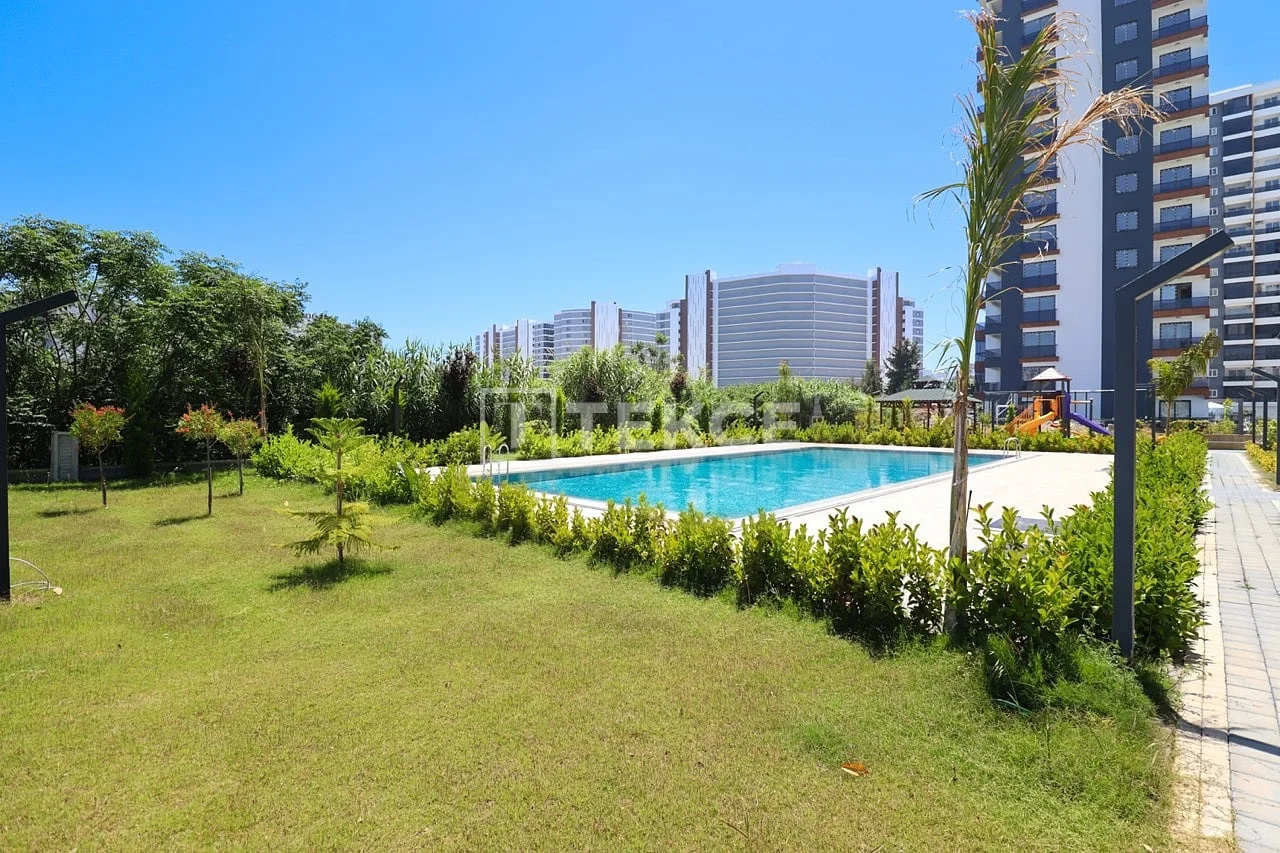 1-Bedroom Apartment with Sea View in Mersin, Turkey, photo 2