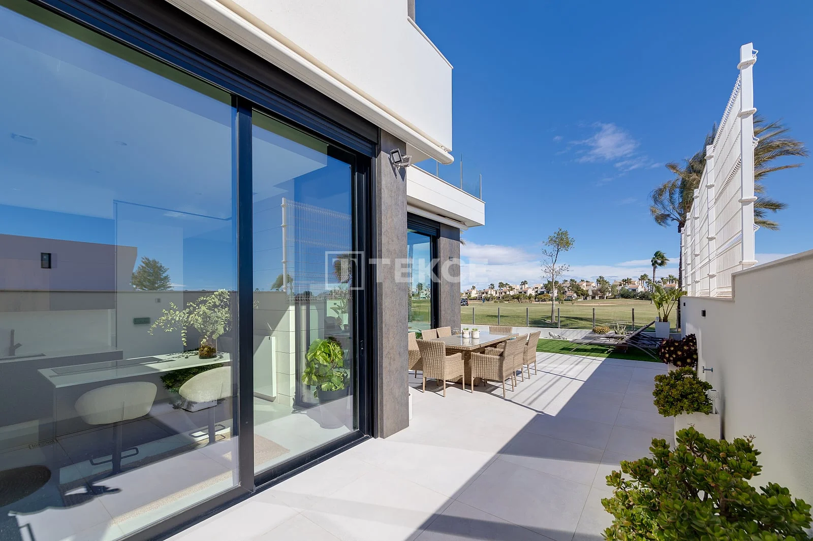 3-Bedroom Villa with Private Pool in Pilar de la Horadada, photo 5