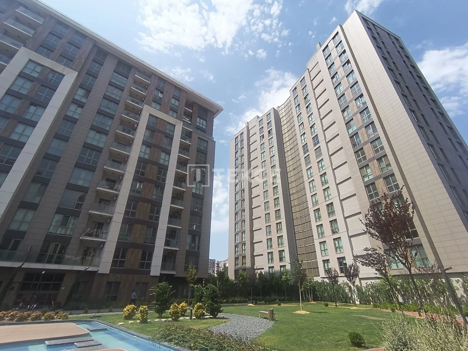 2-Bedroom Apartment with City View in Zeytinburnu, Istanbul, photo 5