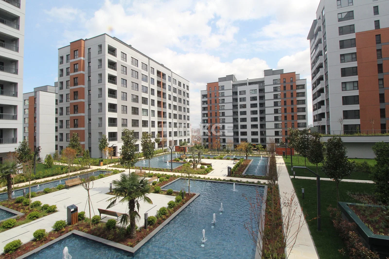 2-Bedroom Apartment with Smart Home in Bagcilar, Istanbul, photo 2
