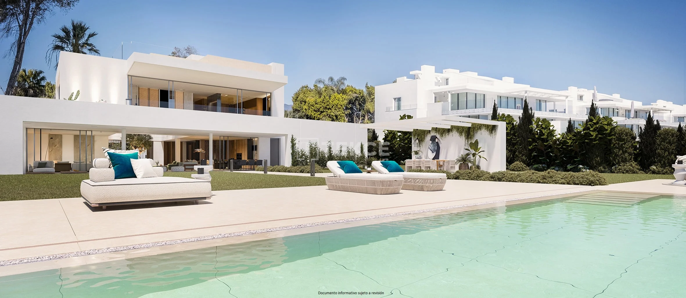 4-Bedroom Beachfront Villa with Private Pool in Estepona, photo 3