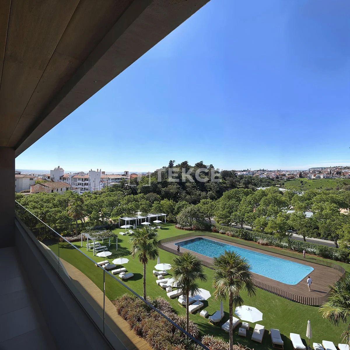 2-Bedroom Apartment with Spa Center in Fuengirola
