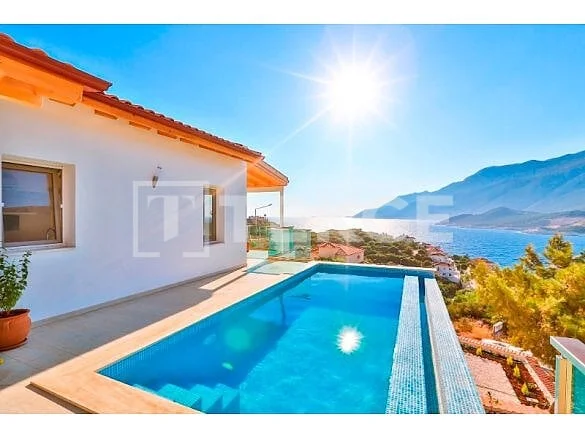 2-Bedroom Villa with Sea View and Private Pool in Kas, Antalya, photo 2