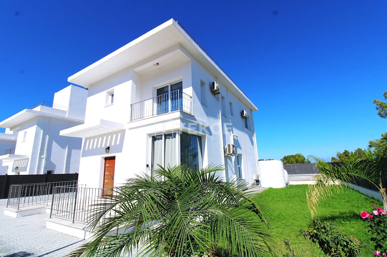 3-Bedroom Villa with Private Pool and Sea View in Kyrenia
